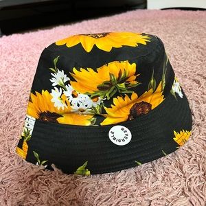Sunflower reversible bucket hat.